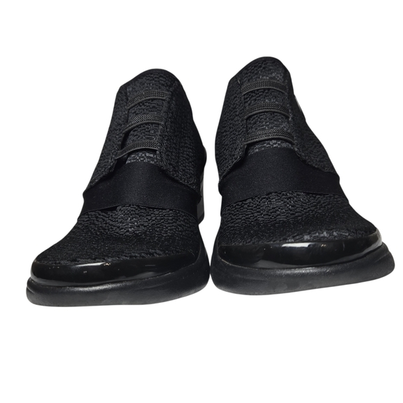 Bzees Enlighten Everyday Black Textured Slip On Booties Shooties Size 8.5 - Picture 9 of 14